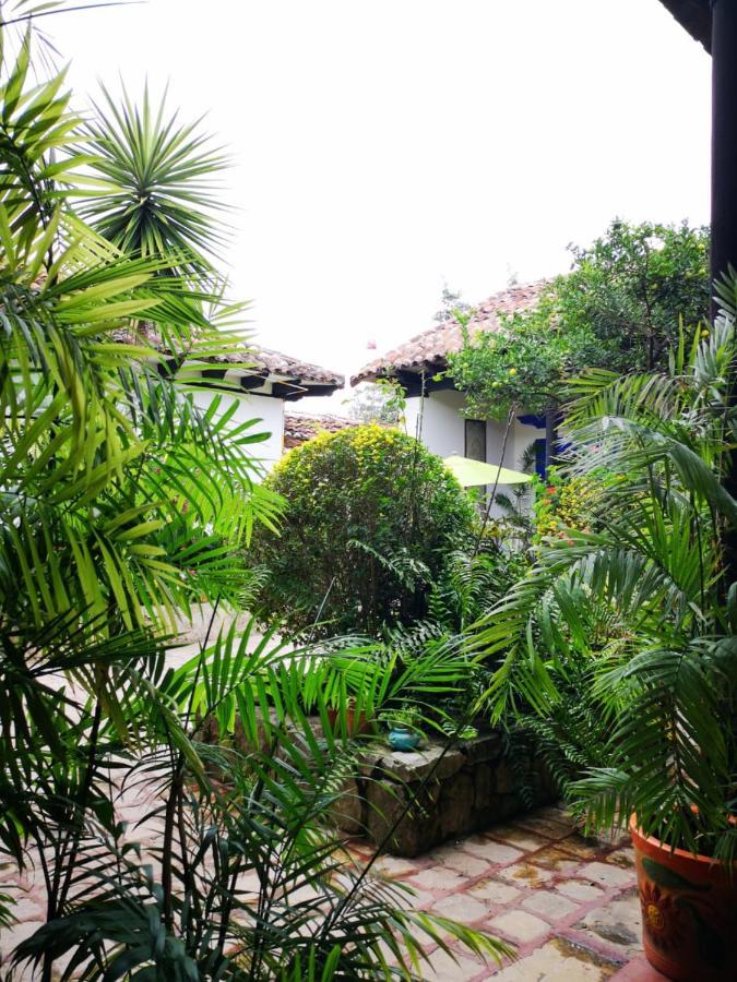 Hotel Posada Casa Juana Сан-Кристобаль-де-Ла-Касас Экстерьер фото